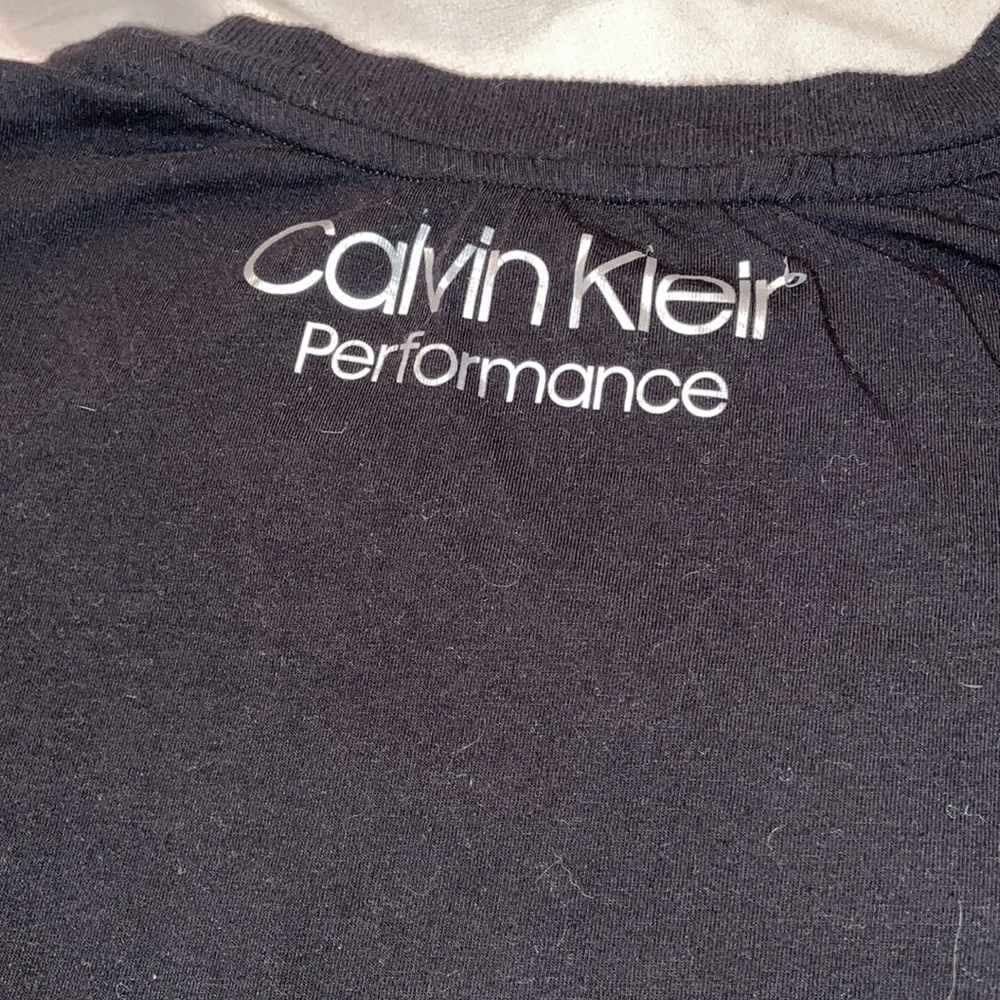 Calvin Klein crop top - Picture 2 of 2